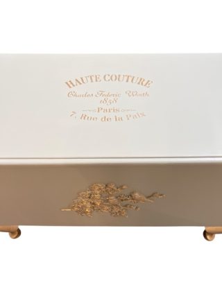 Vintage Bedding Blanket Storage Box / Chest - Image 2
